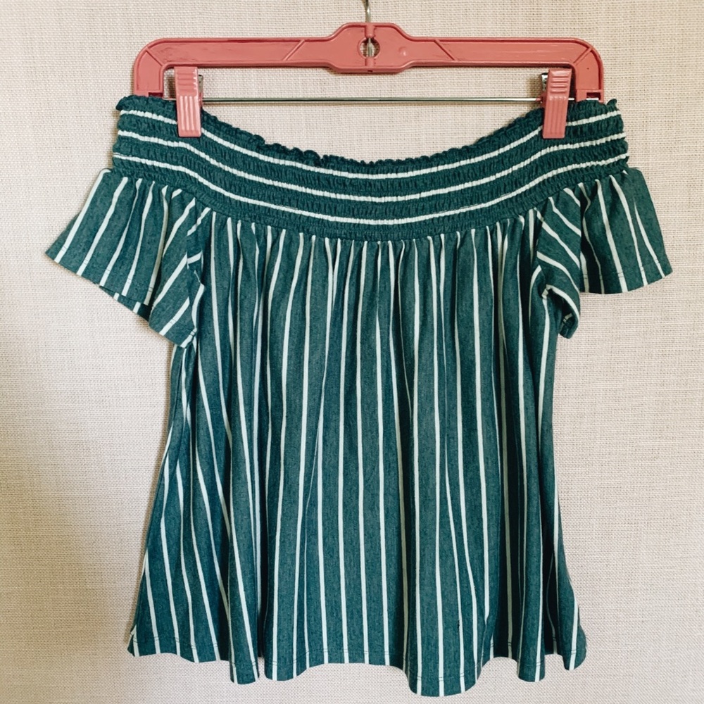american eagle off the shoulder top